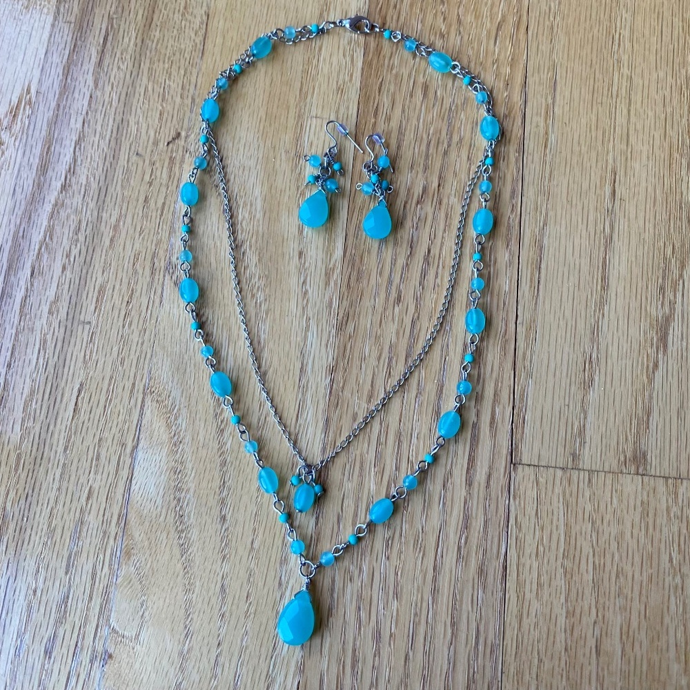 Glass and turquoise Beaded Necklace and Earrings set